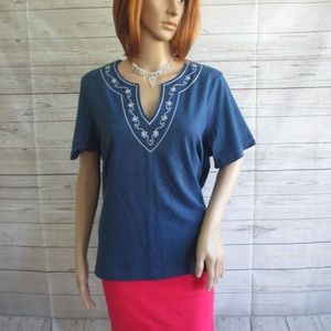 NWT - C.D. PETITES knit top - sz L - MSRP $44.00
